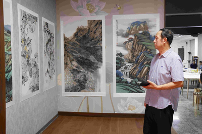 翰墨铸军魂 丹青绘强军——第三届军工印记书画展盛大开幕